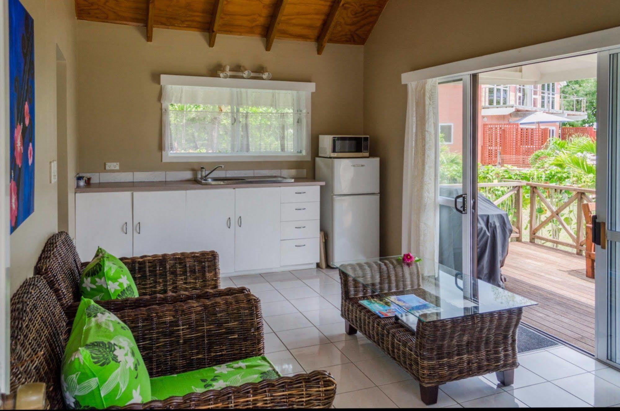 Manea Beach Villas ラロトンガ島 エクステリア 写真