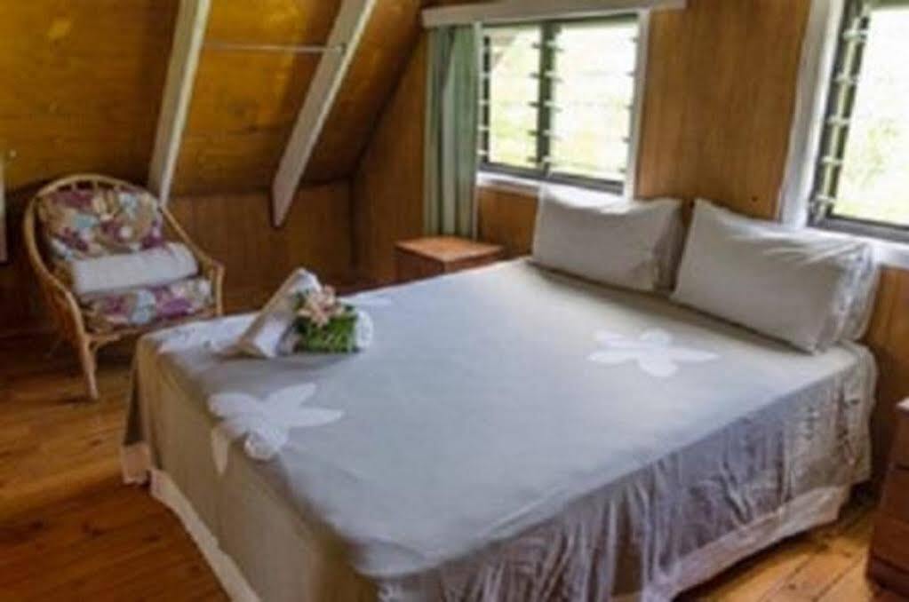 Manea Beach Villas ラロトンガ島 エクステリア 写真