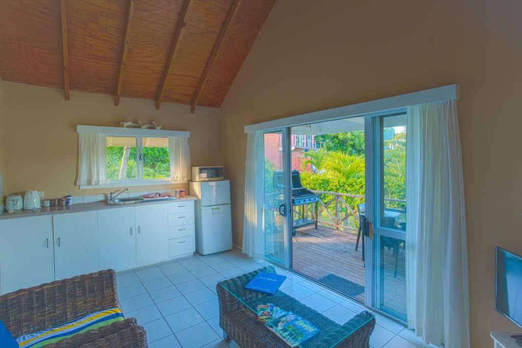 Manea Beach Villas ラロトンガ島 エクステリア 写真